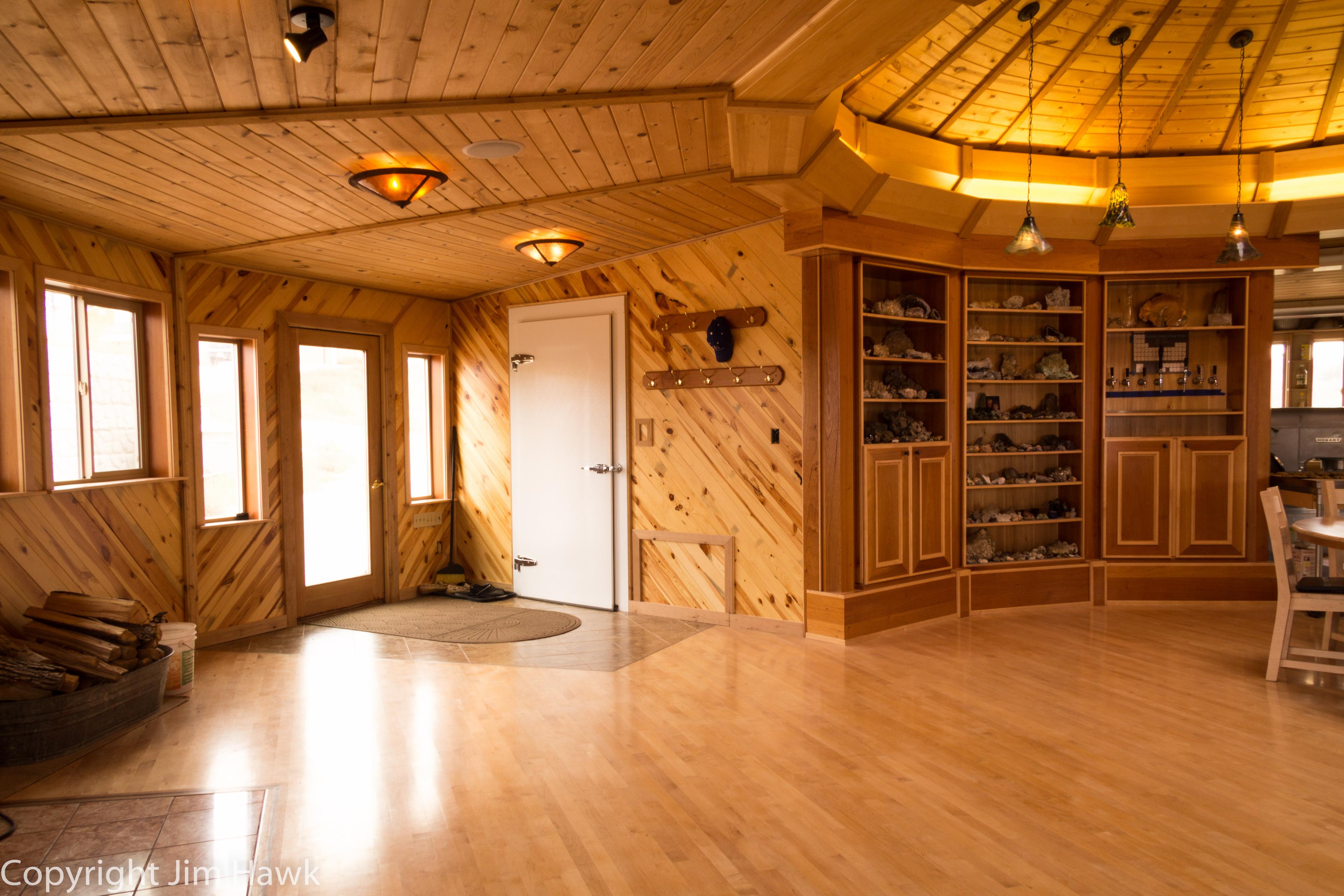 gallery-header